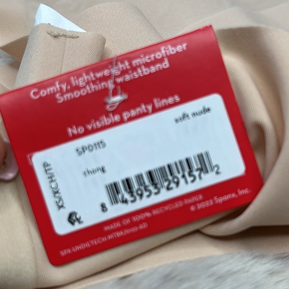SPANX | Undie-tectable® Smoothing Thong, Soft Nude, Size M, NWT - Picture 5 of 11